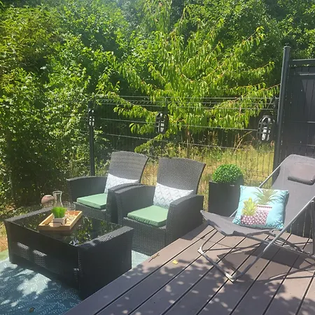 Maison Familiale 3 Ch. Au Centre D'ax