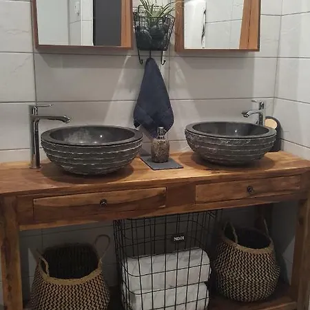 Maison Familiale 3 Ch. Au Centre D'ax 別荘 *